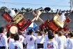 競り合い豪快に　漁港に屋台集結、和歌山・印南祭