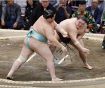 大の里、豊昇龍が３連勝／大相撲九州場所