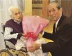 １００歳の長寿祝う　みなべ町長が平川さん訪問