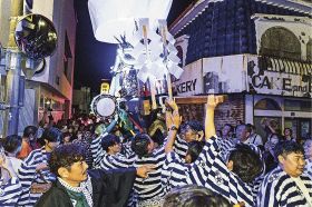 秋祭り各地でにぎわう／串本、古座川　獅子舞や獅子屋台