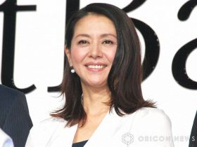 小泉今日子58歳、近影が話題　ラフな私服に「若返りましたね」「顔小さい！」