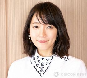 吉岡里帆、クラシカルコーデ公開に「お人形さんみたい」反響