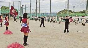 硬式野球部員を激励／田辺高校で壮行会