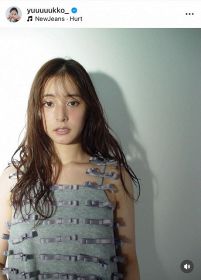 新木優子、太もも全開“超ミニ”美脚ショット「可愛すぎて、目がちぎれます」「更に美しくなってるんだけど」