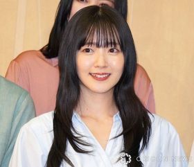 実年齢“半分”の15歳役に挑戦する鈴木愛理 （C）ORICON NewS inc.