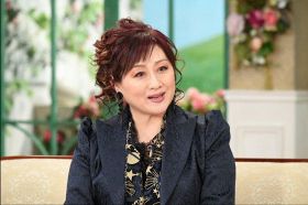 『徹子の部屋』に出演する渡辺美里（C）テレビ朝日