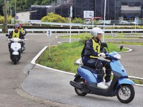 安全運転を再確認／熊野高のバイク通学生／田辺自動車学校