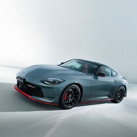 日産『フェアレディZ』『フェアレディZ NISMO』（写真）の2025年度生産分の注文受付を開始