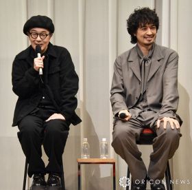 斎藤工の“体臭を明かしたリリー・フランキー（左） （C）ORICON NewS inc.