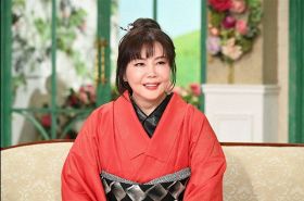 『徹子の部屋』に出演する小川菜摘（C）テレビ朝日