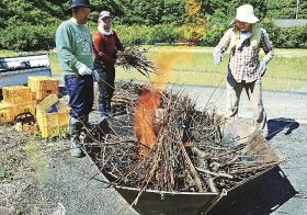 みなべで研究／梅の剪定枝を炭に／ＣＯ２排出抑え　収益も