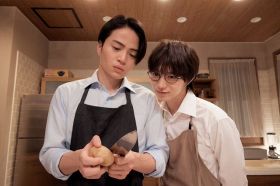 TELASA『私たちが恋する理由 Another Story』に出演する菊池風磨、七五三掛龍也 （C）テレビ朝日