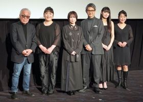 映画『シンペイ～歌こそすべて』舞台挨拶の様子（左から）神山征二郎監督、真由子、志田未来、緒方直人、吉本実憂、土屋貴子 （C）ORICON NewS inc.