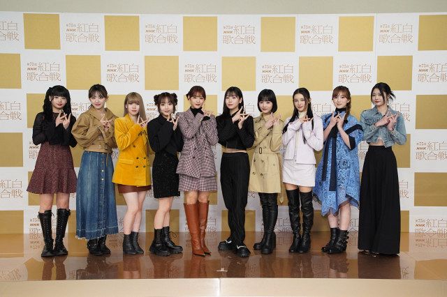 『第75回NHK紅白歌合戦』リハーサルに参加したME:I（左から）RINON、COCORO、AYANE、KEIKO、RAN、MOMONA、SHIZUKU、MIU、SUZU、KOKONA（C）NHK