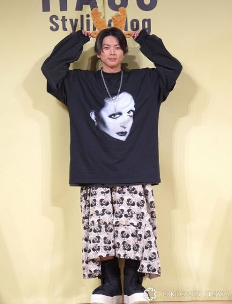 WEST.桐山照史の私服をイジり倒したNEWS・増田貴久 （C）ORICON NewS inc.