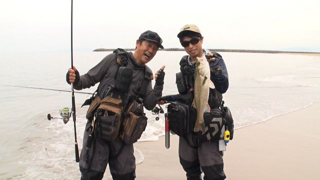 『THEフィッシング』（左から）高橋慶朗、野上達也、シーバス　（C）テレビ大阪