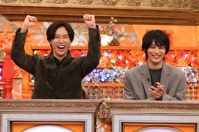 『今夜はナゾトレ 新幹線SP』に出演する（左から）阿部亮平、神尾楓珠（C）フジテレビ