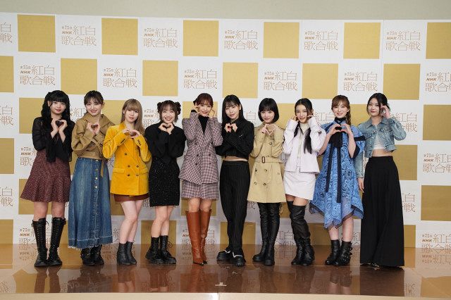 『第75回NHK紅白歌合戦』リハーサルに参加したME:I（左から）RINON、COCORO、AYANE、KEIKO、RAN、MOMONA、SHIZUKU、MIU、SUZU、KOKONA（C）NHK