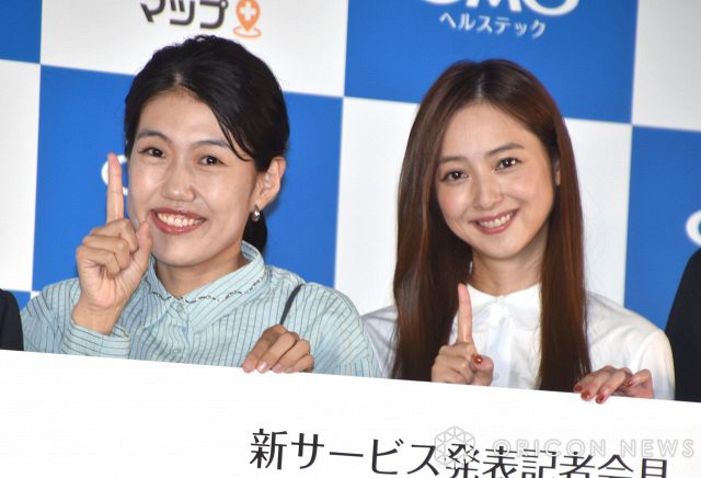 横澤夏子のライフハックに感動した佐々木希（右） （C）ORICON NewS inc.