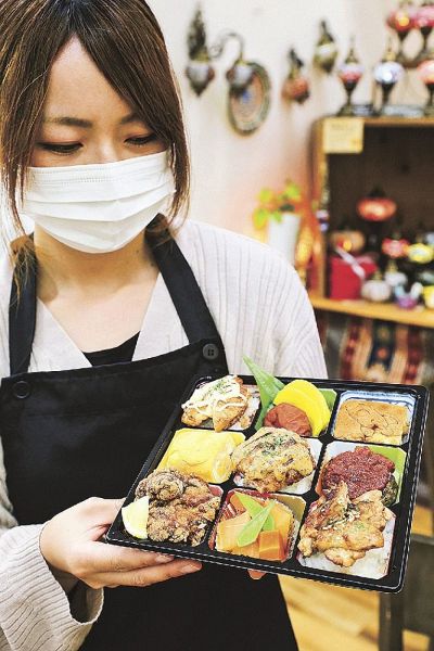 打ち上げを記念して販売を始めた弁当