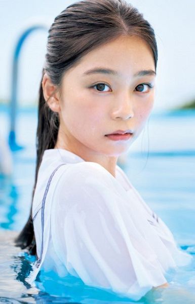 稲光亜依（制コレ24グランプリ）（C）藤城貴則／集英社＝『週刊ヤングジャンプ』49号